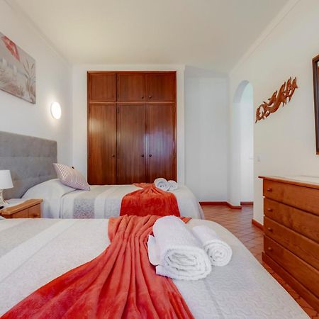 Familia Brito Hotel Porches  Ngoại thất bức ảnh