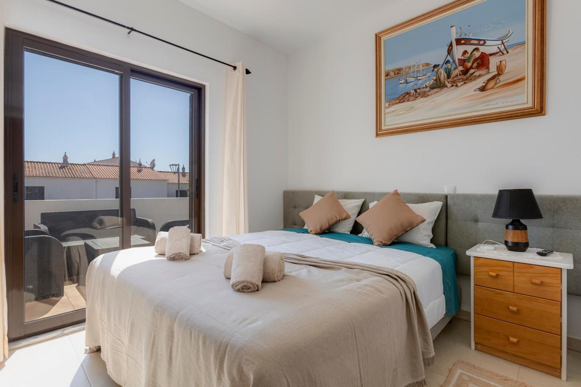 Familia Brito Hotel Porches  Ngoại thất bức ảnh