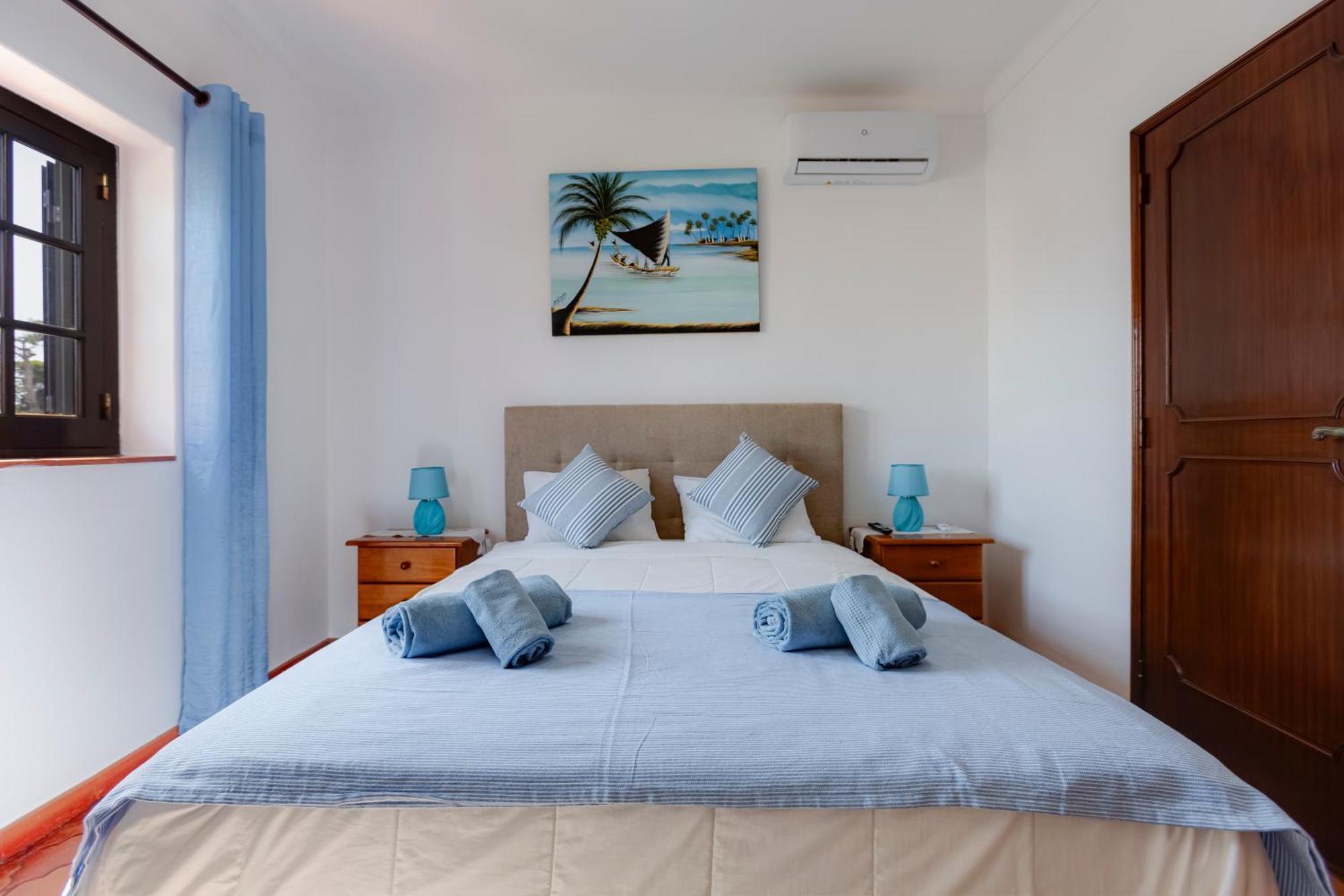 Familia Brito Hotel Porches  Ngoại thất bức ảnh